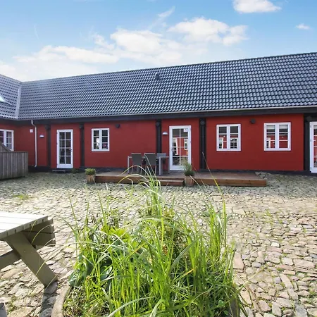 Apartmán Manfred - 6km From The Sea By Interhome *
